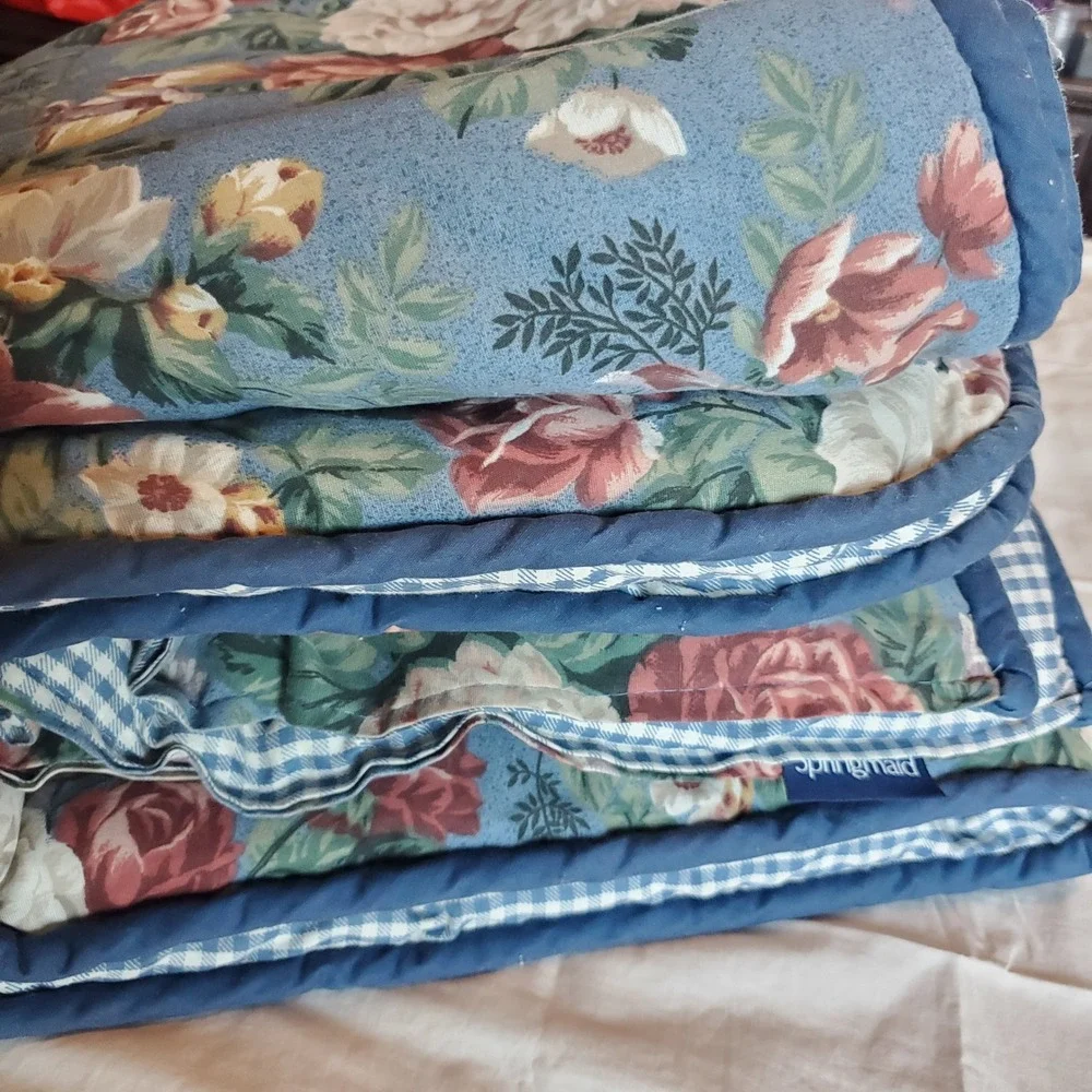 Vintage Springmaid Floral Chintz Gingham Reversible Comforter Blue Pink 86x76
